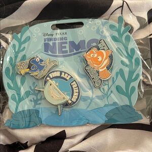 Finding Nemo Pin Set